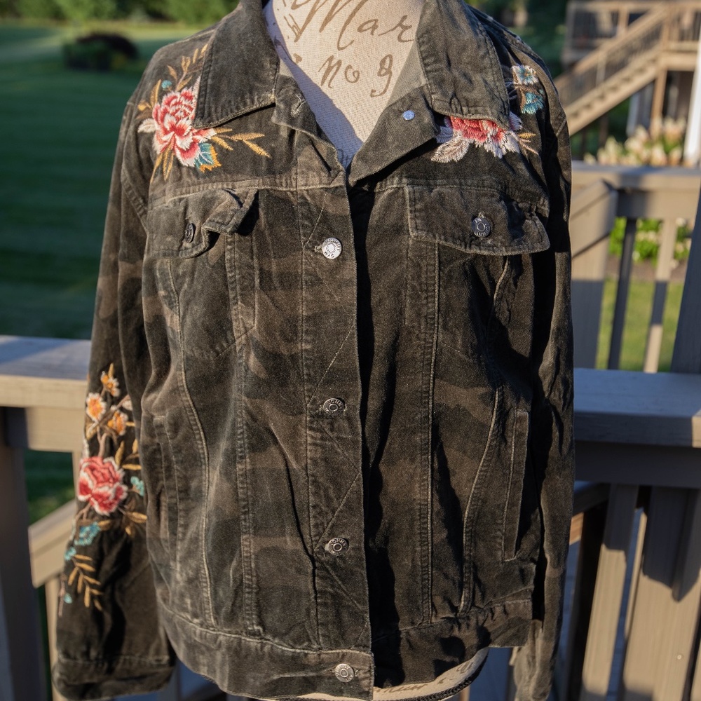 Johnny Was Velveteen Embroidered Trucker Jacket